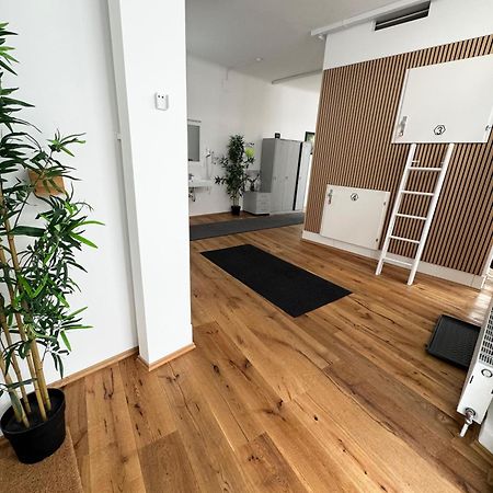 Robin Wood Apartment Wina Bagian luar foto